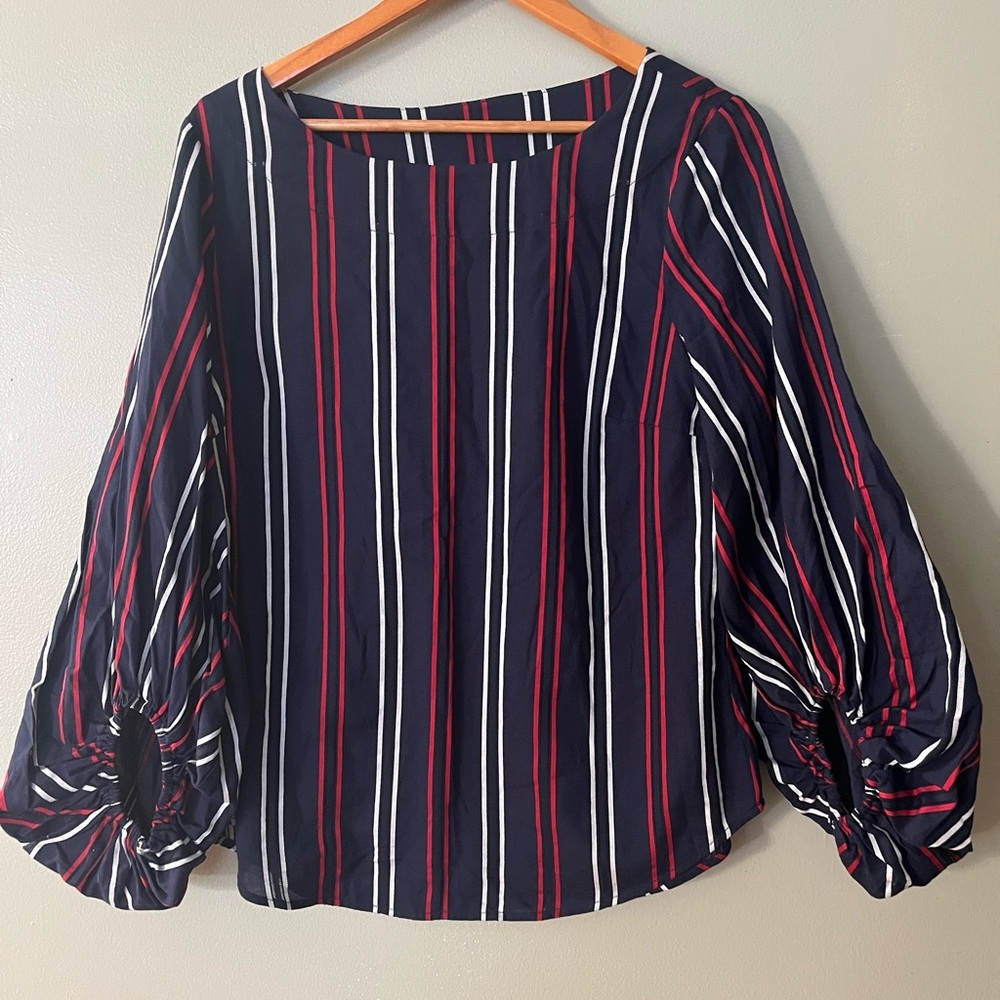 CAbi Navy and Red Striped Blouse Ballon Sleeves Lightweight Cotton M